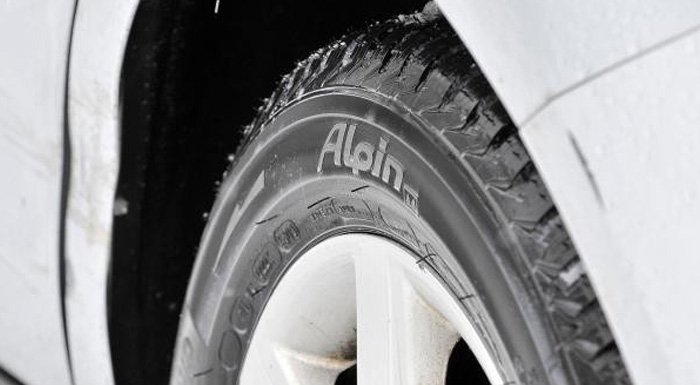 La gamme de pneus hiver Alpin de Michelin - Centre pneus Autobacs